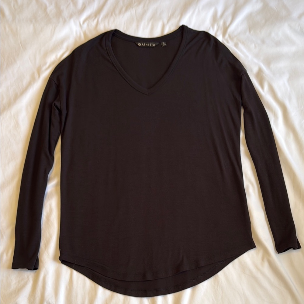 Athleta Women's Black V-Neck Top